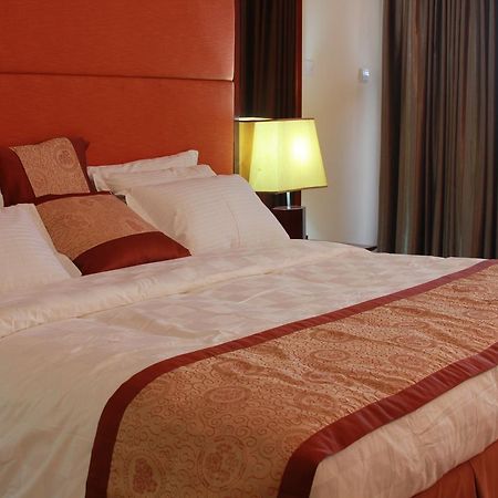 Royal Nick Hotel Lashibi المظهر الخارجي الصورة