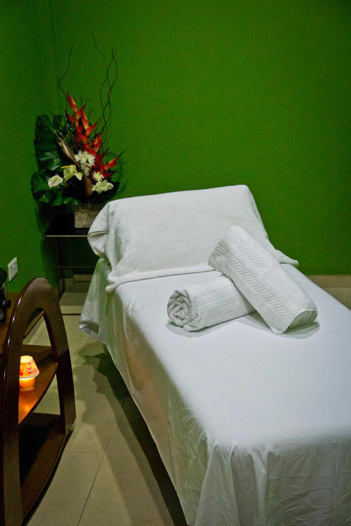 Royal Nick Hotel Lashibi المظهر الخارجي الصورة