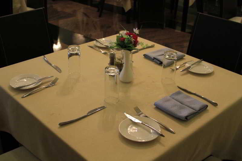 Royal Nick Hotel Lashibi المظهر الخارجي الصورة