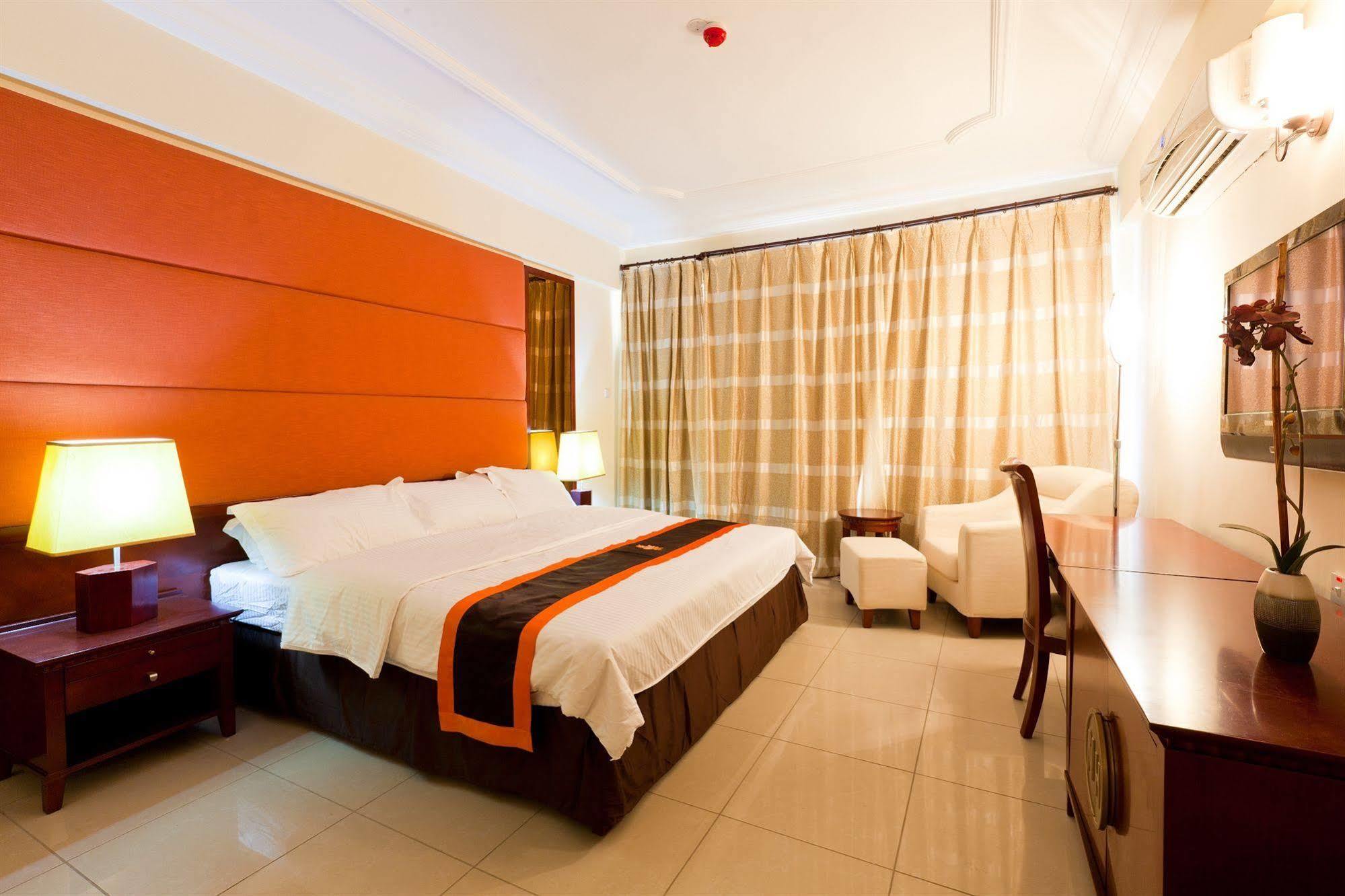 Royal Nick Hotel Lashibi المظهر الخارجي الصورة
