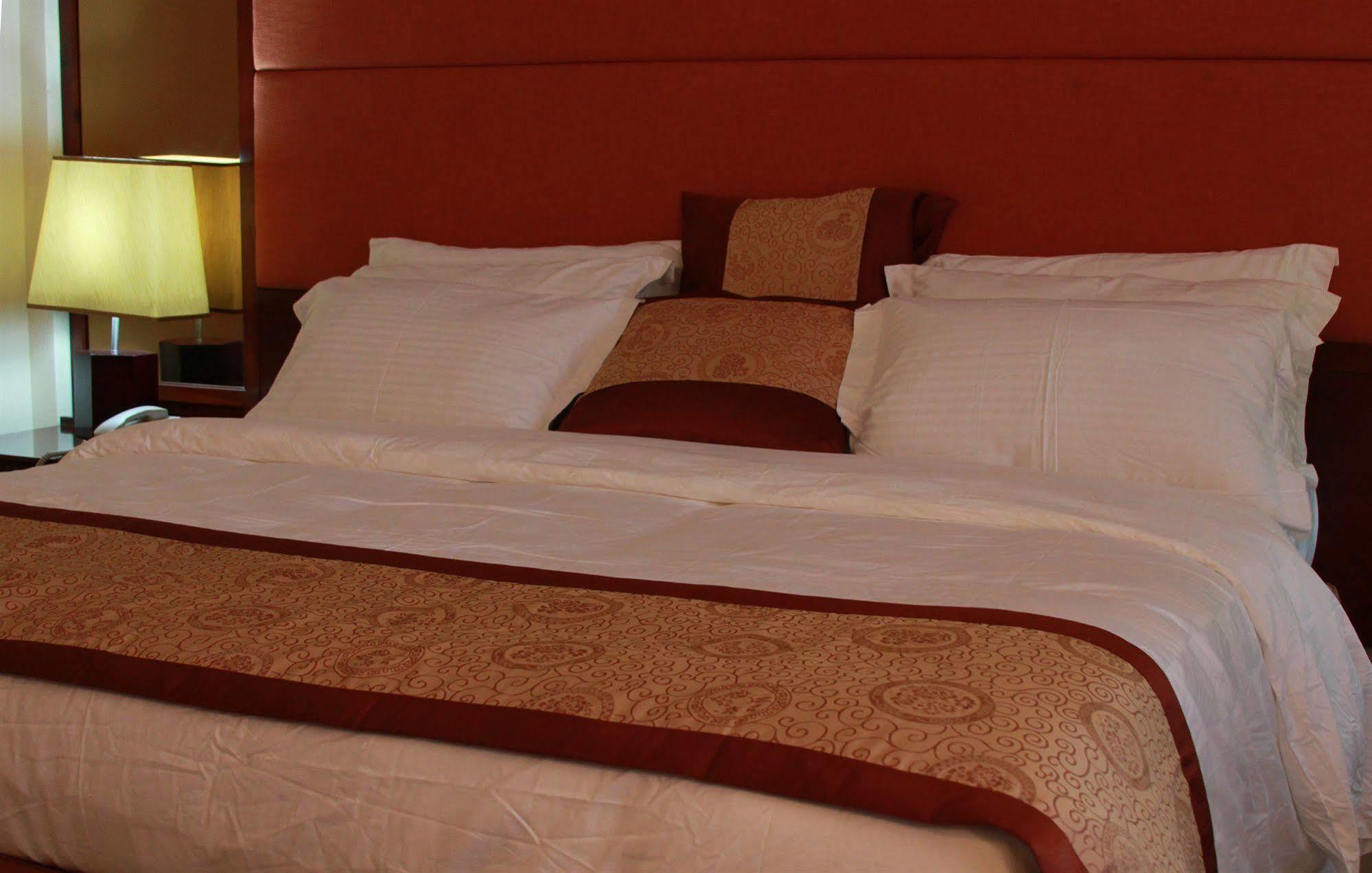 Royal Nick Hotel Lashibi المظهر الخارجي الصورة