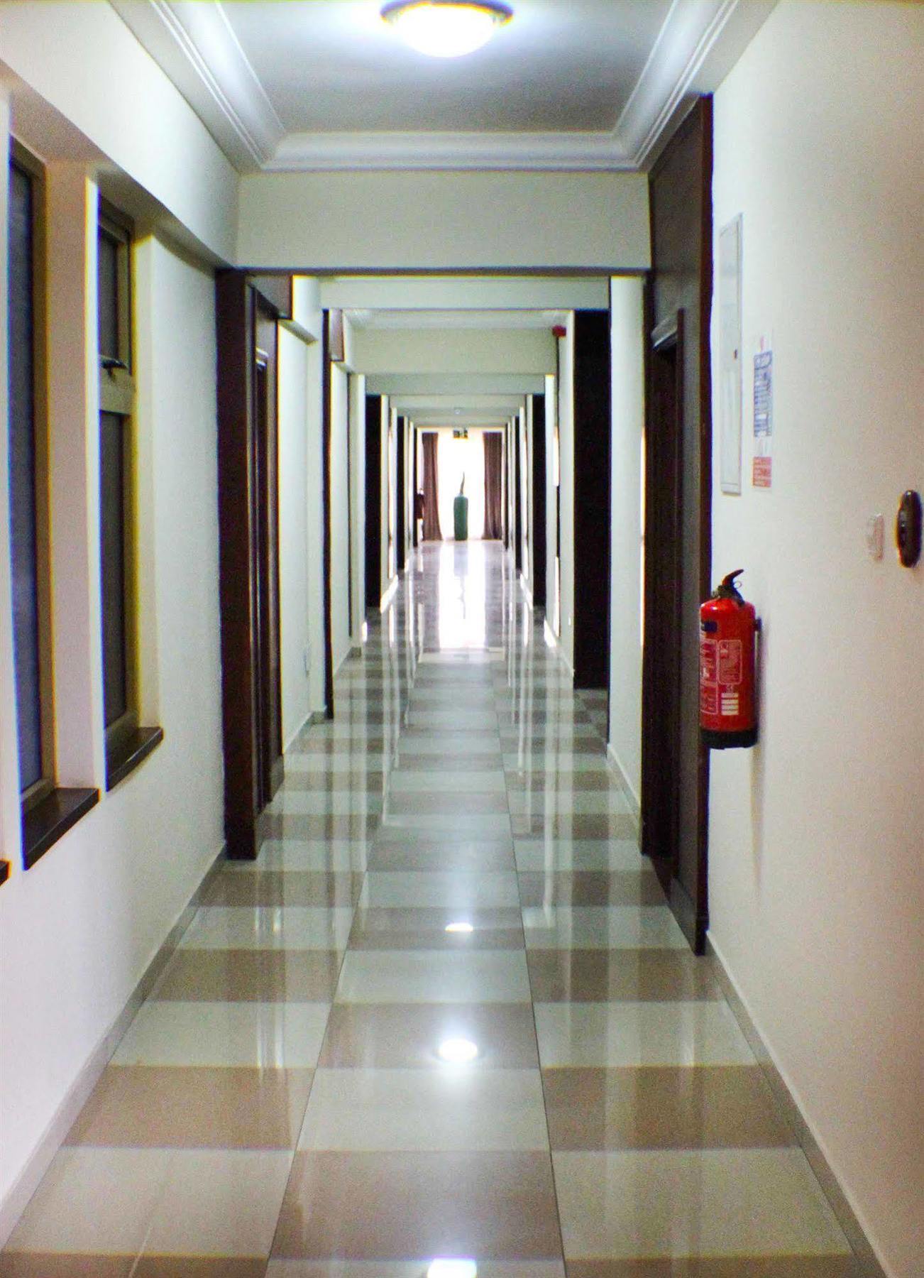 Royal Nick Hotel Lashibi المظهر الخارجي الصورة