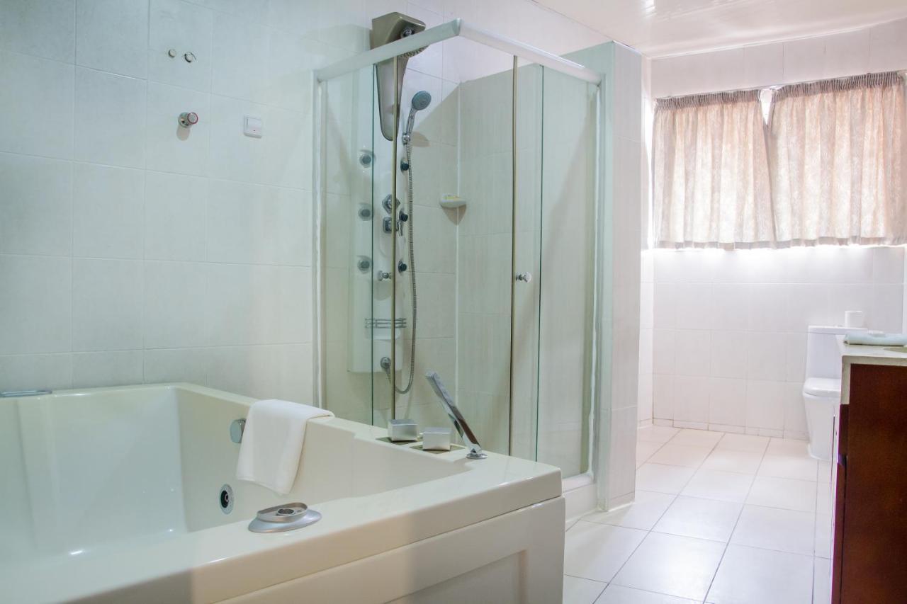 Royal Nick Hotel Lashibi المظهر الخارجي الصورة