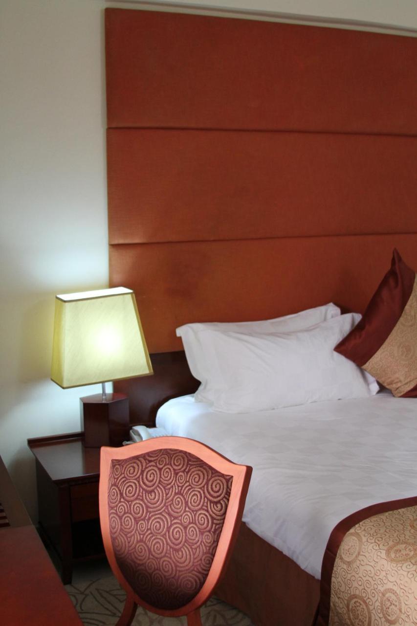 Royal Nick Hotel Lashibi المظهر الخارجي الصورة