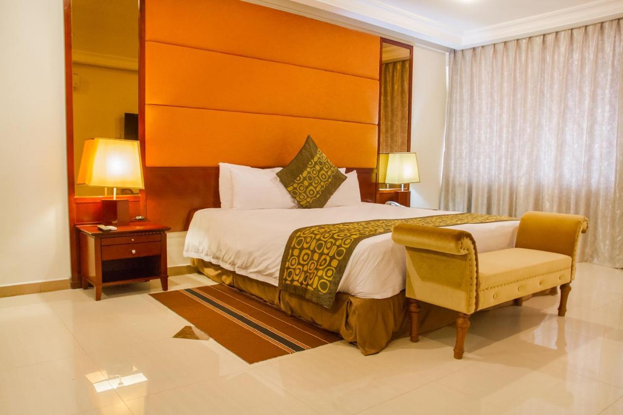 Royal Nick Hotel Lashibi المظهر الخارجي الصورة